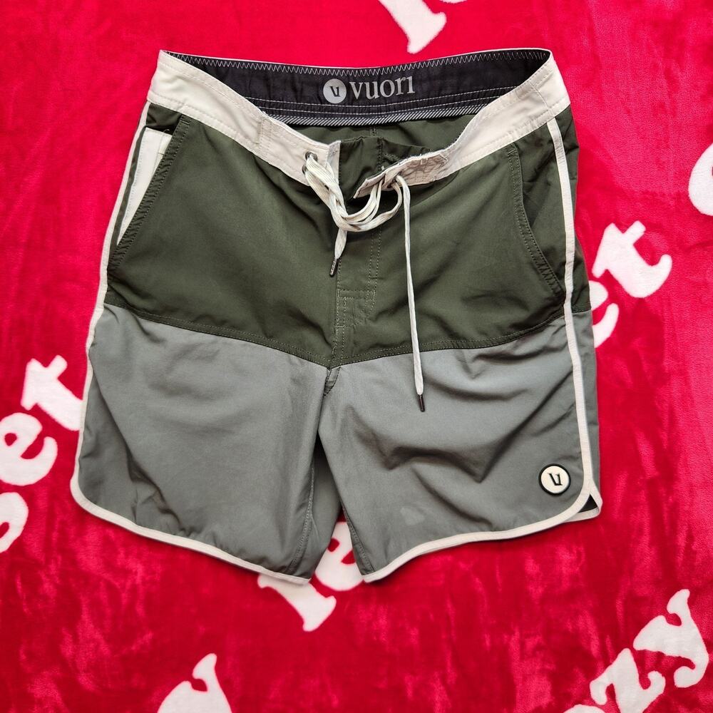 Vuori Mens Board Shorts Size 28 Olive Green Gray Colorblock Swim Surf Beach...